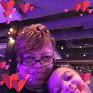 Meet your Posher, Beverly